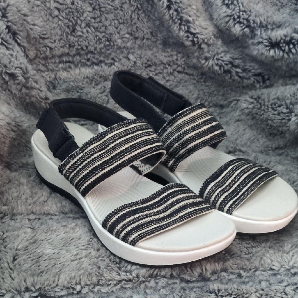 Clark's Cloudstepper Arla Women's Sandals Sz 8​